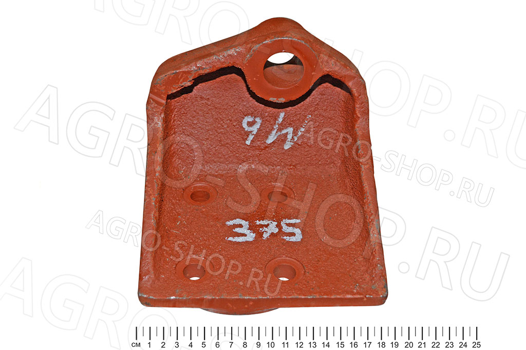 Кронштейн 701.10.00.074 правый К-701 