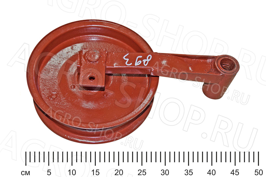 Шкив 54-0-124-1Б натяжной ходового ремня в сборе с рычагом Нива 