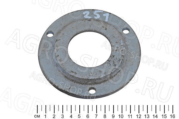 Крышка ТСН 00.183 звездочки нижняя (под сальник) ТСН-3Б, ТСН-160 