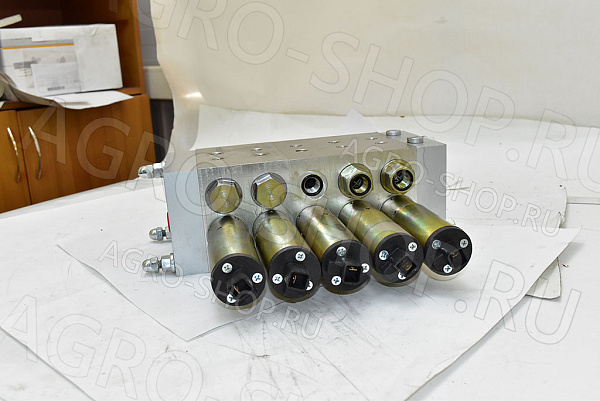 Гидрораспределитель 5РЭ50-59БУ1 пятисекционный электрический Дон-1500Б, Акрос 