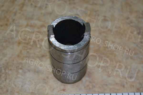 Втулка СКП 01.23.006 / СЗР 00.811 опорного подшипника (фрезер) СЗС-2,1, СКП-2,1 (Омск) 