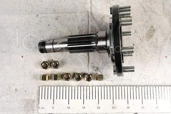 Фланец 1521-2308070 с болтами и гайками (8 шпилек) МТЗ-1221/1523 (Master Part)