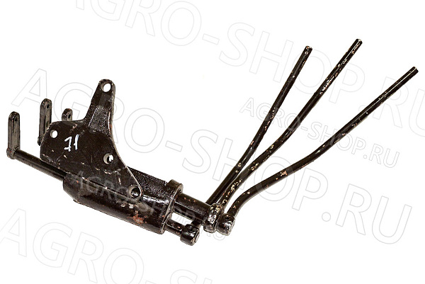 Кронштейн 80-4607040 управления распределителем МТЗ-80/82/952 (МТЗ)