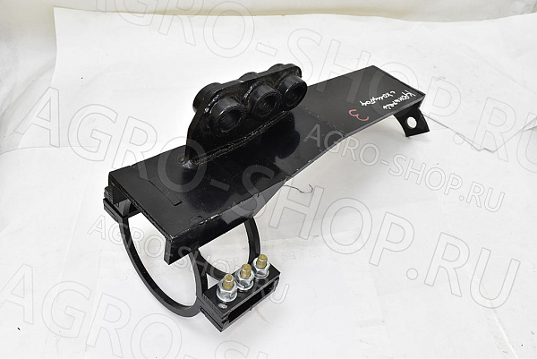 Кронштейн  с хомутом гидроцилиндра ЦС-50 (мост без отливки) МТЗ-82 (РФ)