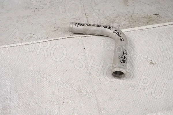 Трубка угол 90гр. D(мм)=32  алюминий L=150х150 мм.