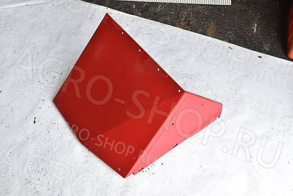 Закрылок 80-8404020-Б-01 правый (металл) КРАСНЫЙ УК МТЗ-80/82/1221 (МТЗ)