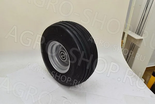 Колесо подборщика 50001514  Corsa 320/350 MASCAR
