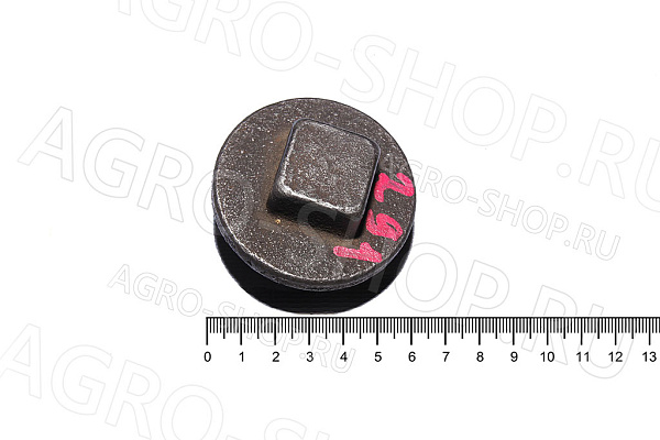 Пробка 77.37.019 магнитная ДТ-75 