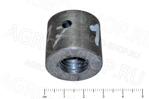Втулка 77.31.016 конусная в цанговую гайку ДТ-75 