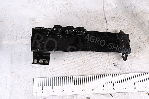 Кронштейн Ф82-2301021-01 с хомутом с/о без отверстий (переоборудование под (ГОРу) 8мм. МТЗ-82 (Master Part)