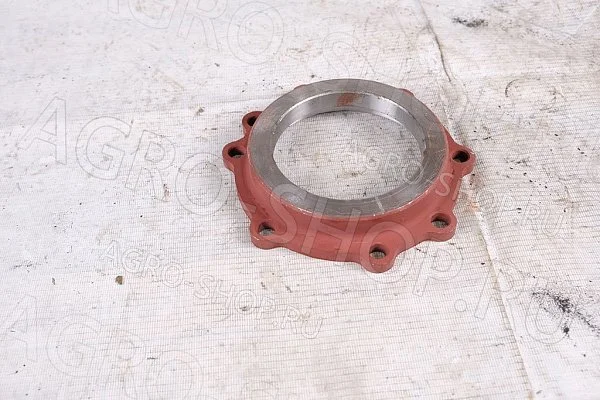 Корпус 52-2308066 сальника старого образца 8 отверстий МТЗ-82 (К)