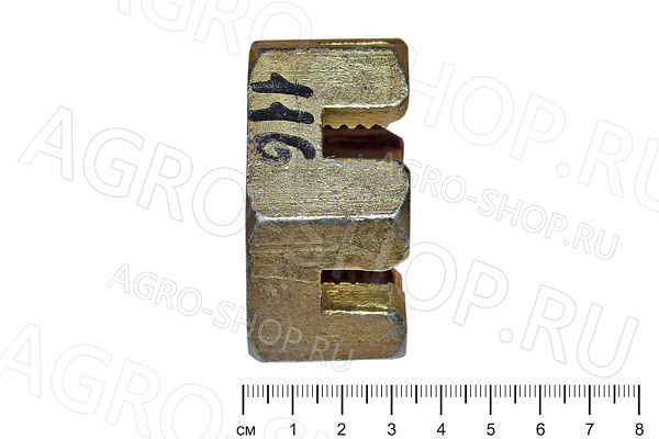 Гайка 85.32.114 оси коленчатой ДТ-75 