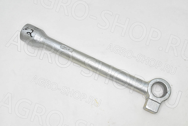 Ключ торцевой 24 прямой с квадратом 19мм (для протяжки головки блока ЯМЗ) г.Камышин 