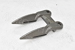 Палец  противорежущий режущего аппарата  жатки RM50-235 (Т299С) SP 115 / MF 9220 Challenger