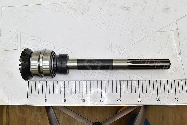 Вал 52-2308135 вертикальный в сборе с подшипниками МТЗ-80/82/952 (Master Part)