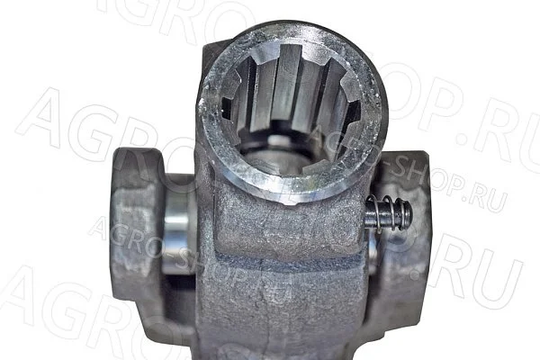 Шарнир АК.040.115.266 / АИ-400 (шлиц 8х38х32 - круг D=35 под шпонку)  РЗКВ